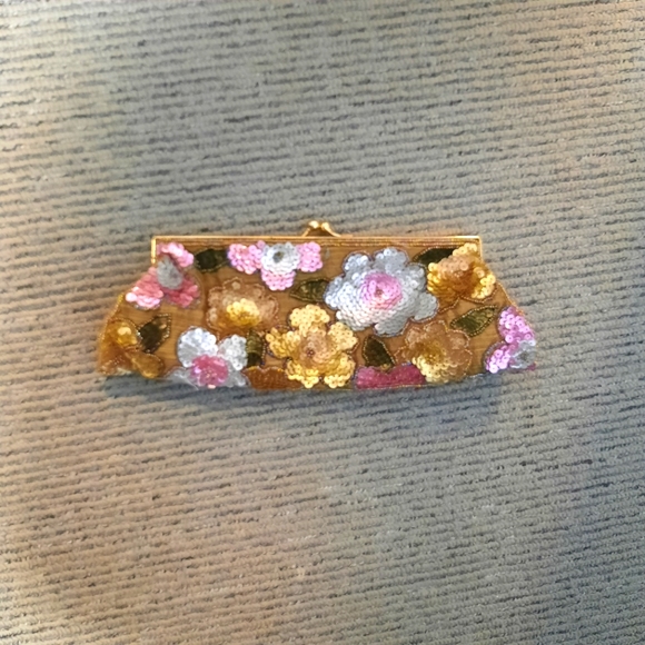 Clutch with sequins in gold silver brown pink - Picture 1 of 6